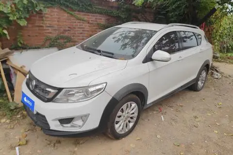 Dongfeng AX3 2016