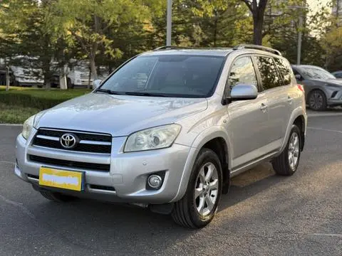 Toyota RAV4 2010