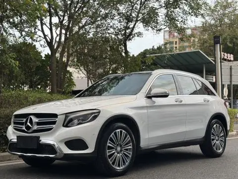 Mercedes-Benz GLC 2016 — фото 1