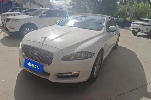 Jaguar XJ 2016