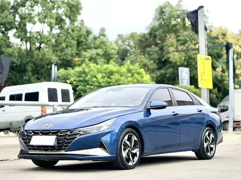 Hyundai Elantra 2021