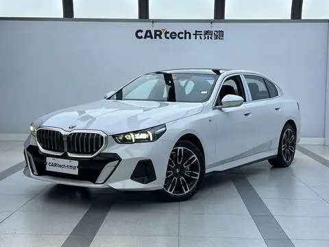 BMW 5 Series 2024