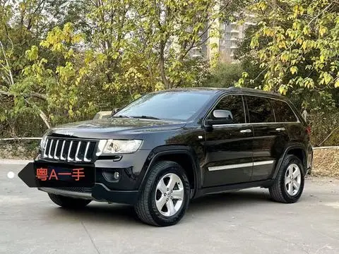 Jeep 大切诺基 2012