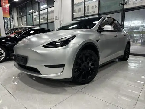 Tesla Model Y 2023 — фото 1