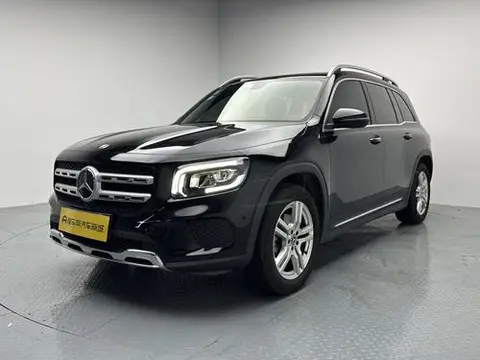 Mercedes-Benz GLB 2021