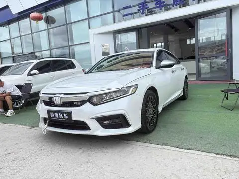 Honda 英仕派 2019 — фото 1