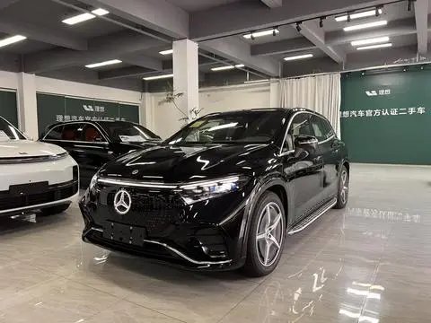 Mercedes-Benz EQS SUV 2025