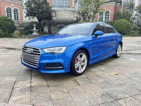 Audi A3 2020 — фото 1