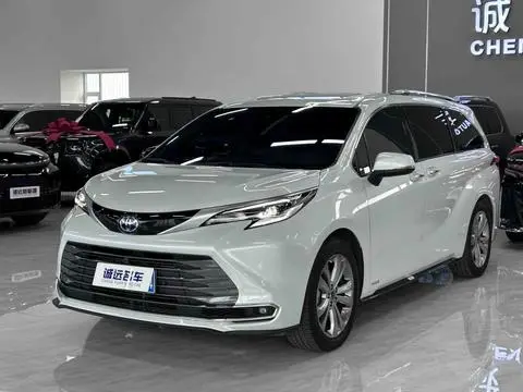 Toyota 赛那 2023