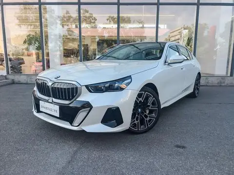 BMW 5 Series 2025