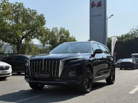 Hongqi HS3 PHEV 2025