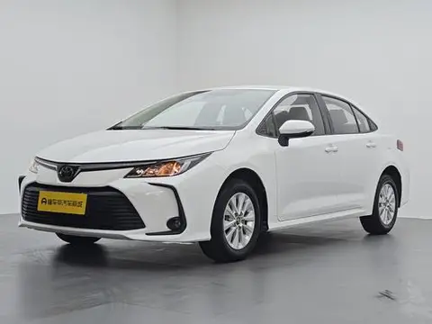 Toyota Corolla 2019 — фото 1