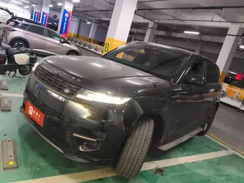 Land Rover 揽胜运动 2025