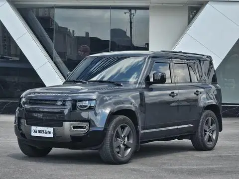 Land Rover 卫士 2025