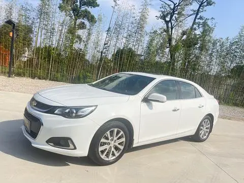 Chevrolet Malibu 2018 — фото 1