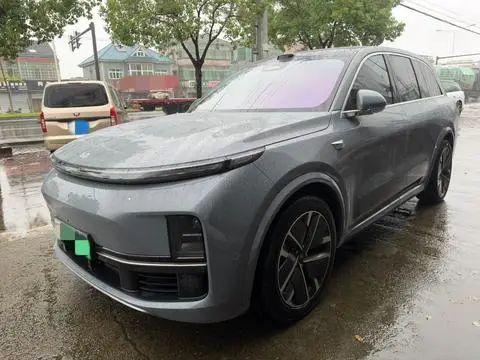 Li L8 2025