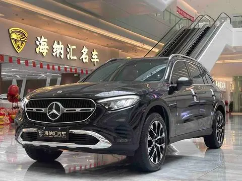 Mercedes-Benz GLC 2026