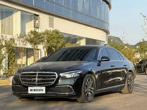 Mercedes-Benz S-Class 2023
