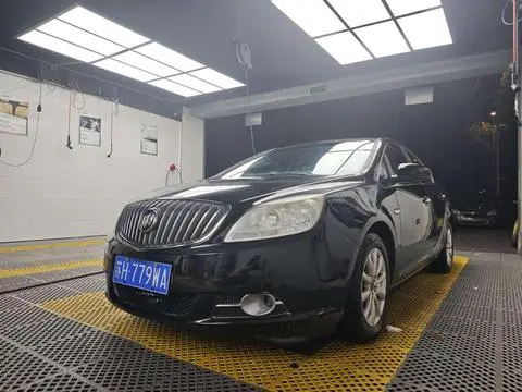 Buick Excelle GT 2013 — фото 1