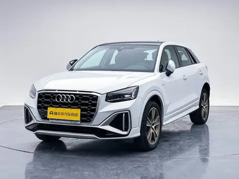 Audi Q2L 2022