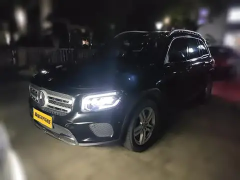 Mercedes-Benz GLB 2022