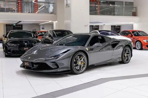 Ferrari F8 2019