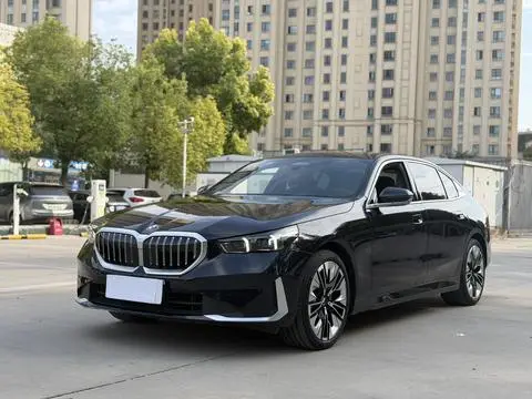 BMW 5 Series 2024