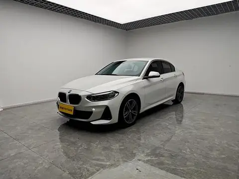 BMW 1 Series 2021 — фото 1