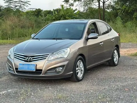 Hyundai 悦动 2011