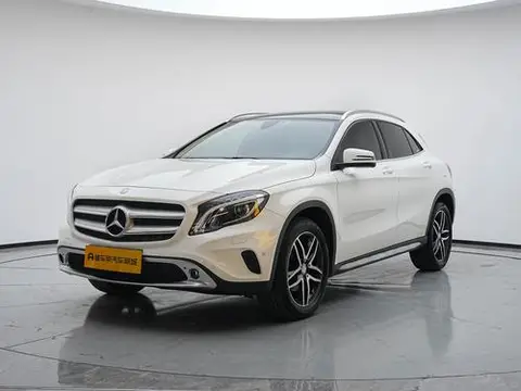 Mercedes-Benz GLA 2016 — фото 1