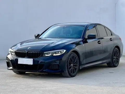 BMW 3 Series 2021 — фото 1