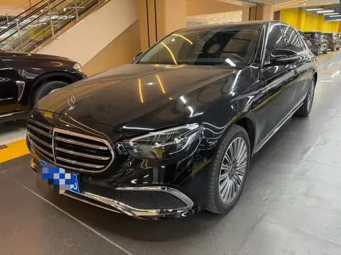 Mercedes-Benz E-Class 2023