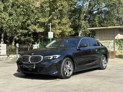 BMW i3 2025