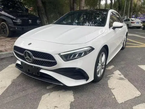 Mercedes-Benz A-Class 2023 — фото 1