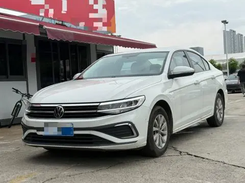 Volkswagen Bora 2023