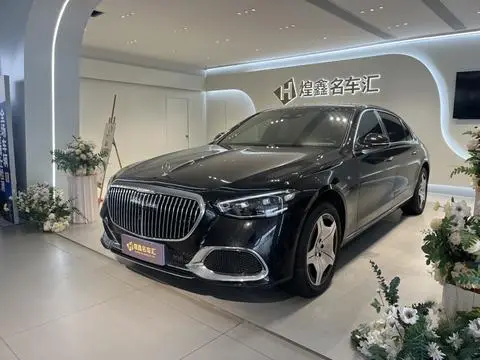 Mercedes-Benz 迈巴赫S-Class 2024