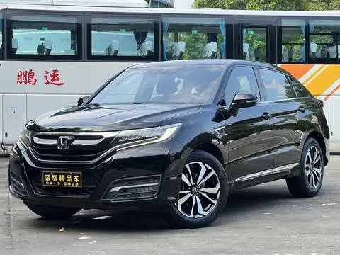 Honda UR-V 2017 — фото 1