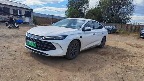 BYD 秦L DM 2025