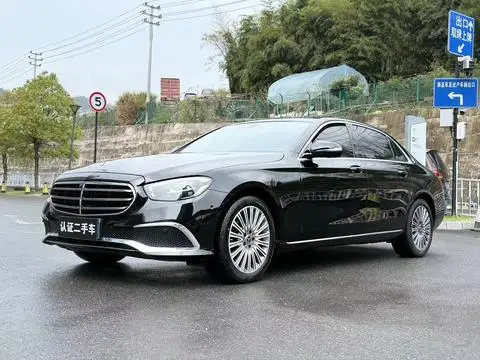 Mercedes-Benz E-Class 2021 — фото 1