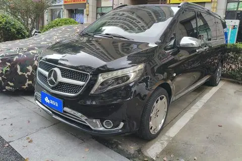 Mercedes-Benz 威霆 2016