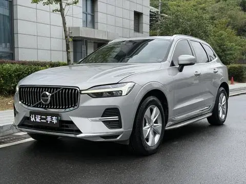 Volvo XC60 2022