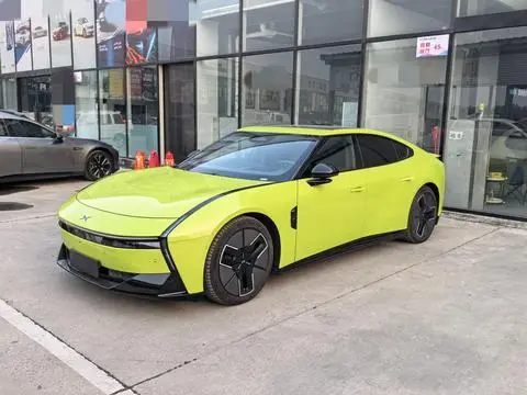 XPeng 小鹏P7 2025