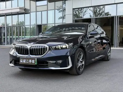 BMW i5 2024