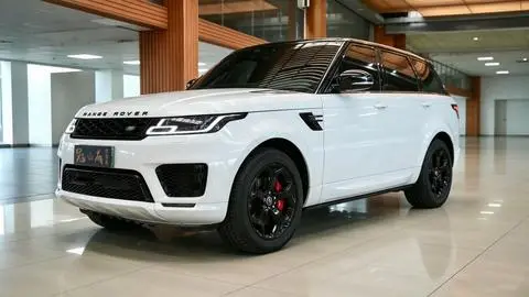 Land Rover 揽胜运动PHEV 2018 — фото 1