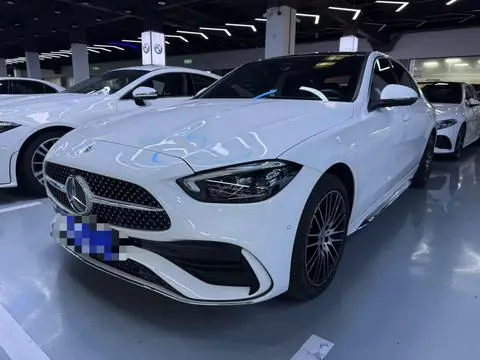 Mercedes-Benz C-Class 2024