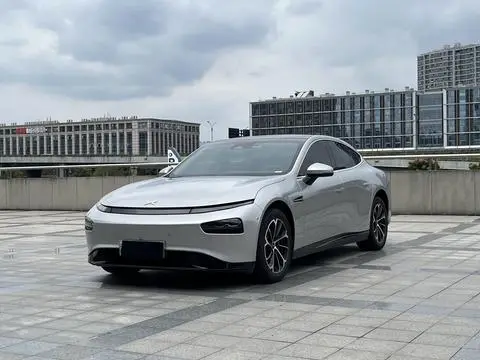 XPeng 小鹏P7 2021