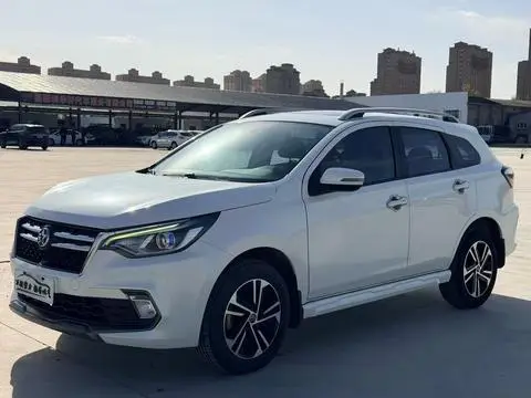 Venucia T70 2018