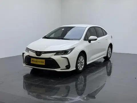 Toyota Corolla 2023 — фото 1