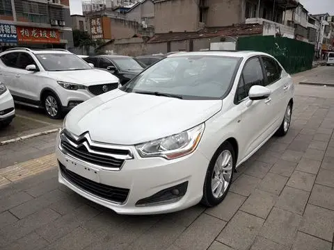 Citroën C4L 2014