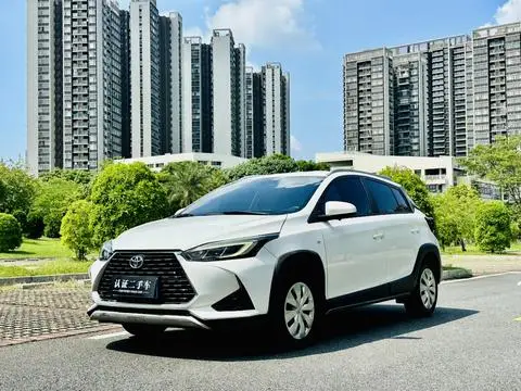 Toyota YARIS L 2022